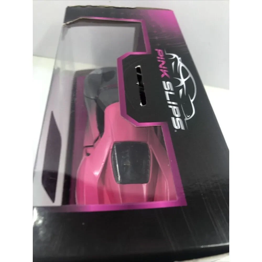 2017 Ford GT, Jada 1:32 Pink Slips Diecast Car . New. Please Read
